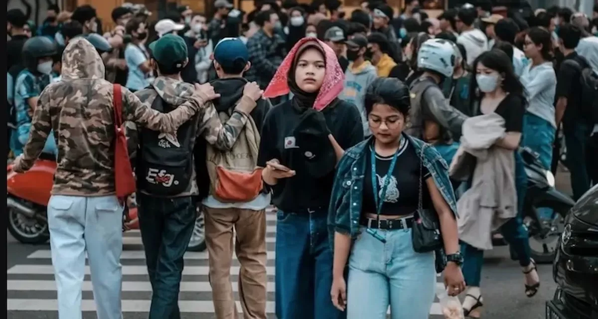 Style Fashion Dalam Mengekspresikan Diri Di Publik