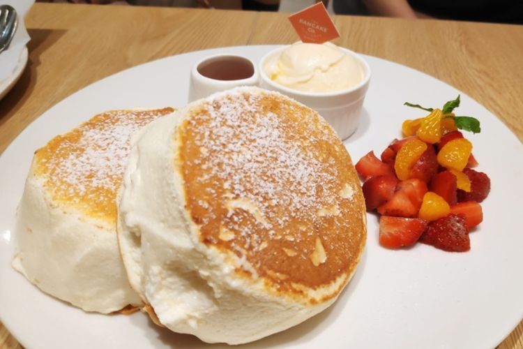 Makanan Manis Pancake Biasanya Memiliki Bentuk Bundar
