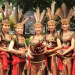 Kelompok Budaya Indonesia Salah Satunya Suku Dayak