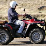 Kendaraan Medan Berat Seperti Sebuah ATV