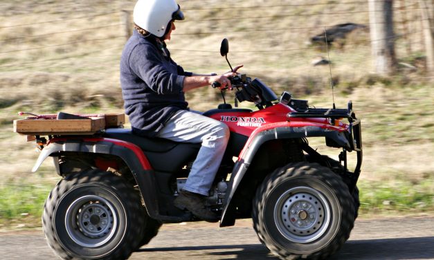 Kendaraan Medan Berat Seperti Sebuah ATV