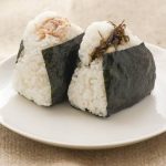 Makanan Unik Jepang Sebuah Nasi Kepal
