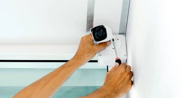 Pemantau Lingkungan Dengan Teknologi Digital CCTV