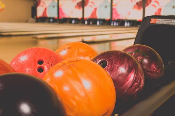 Olahraga Permainan Santai Sebuah Bola Bowling