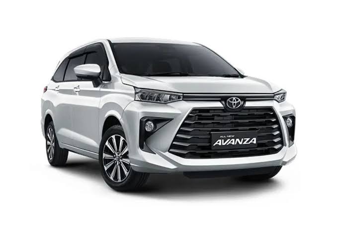 Kendaraan Sistem FWD Pada Sebuah Mobil